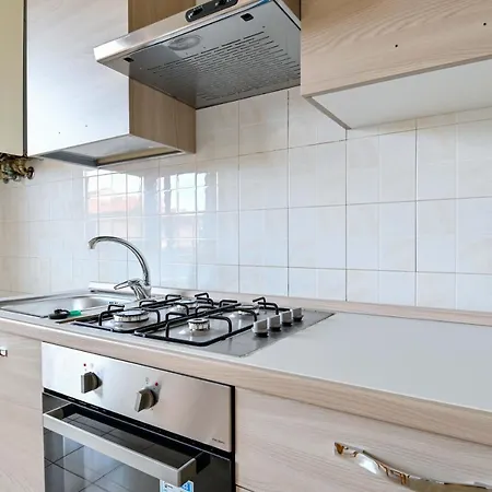 Luna Apartment *
