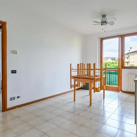 Luna Apartment *
